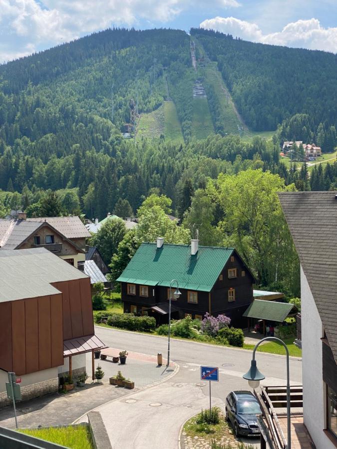 Luxusni Apartman U Sjezdovek S Garazi Harrachov Extérieur photo